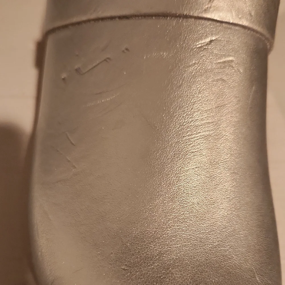 Silver Clogs - Picture 7 of 8